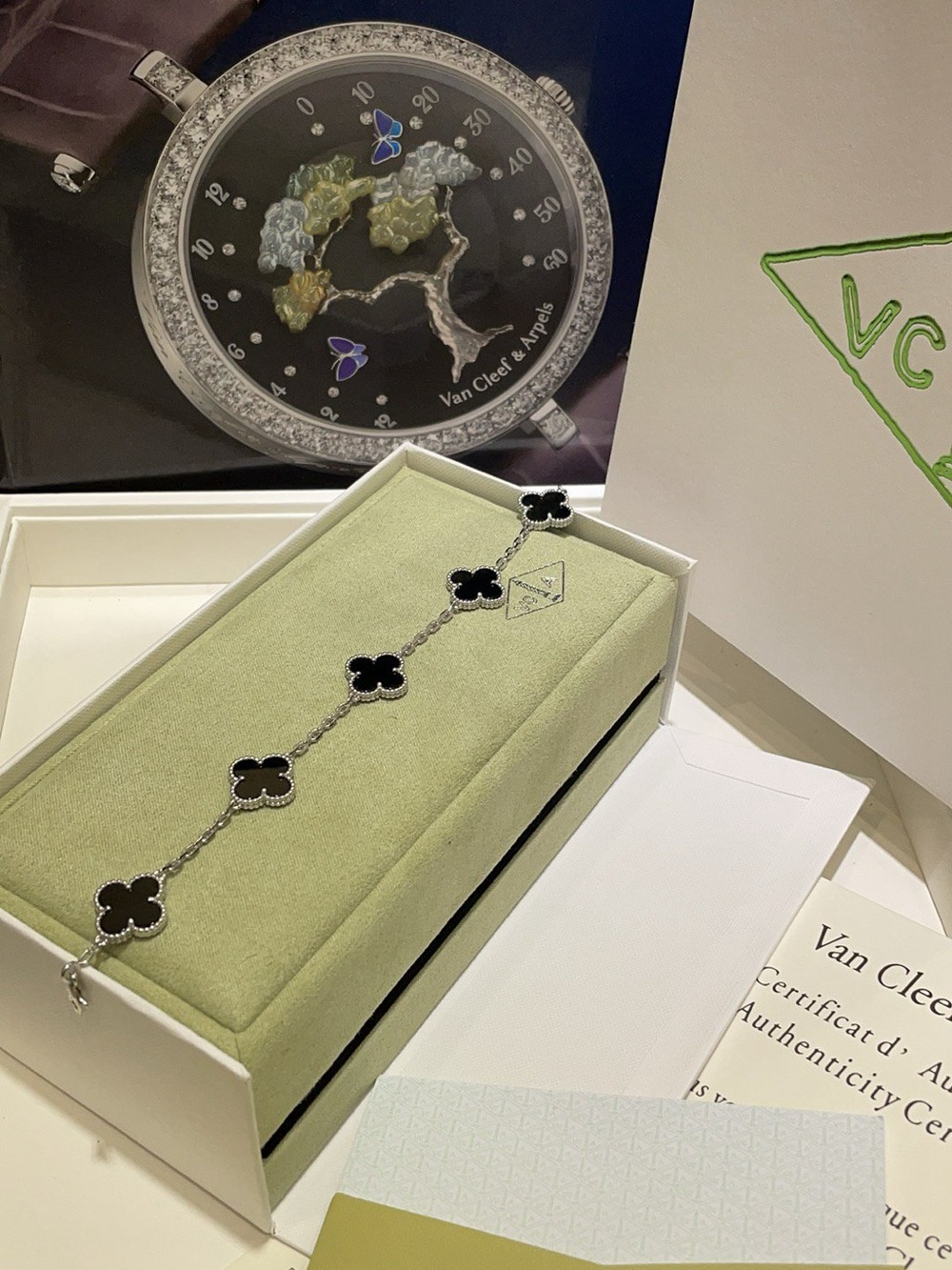 ✨Van Cleef & Arpels Vintage Alhambra 5 Motifs Black Bracelet